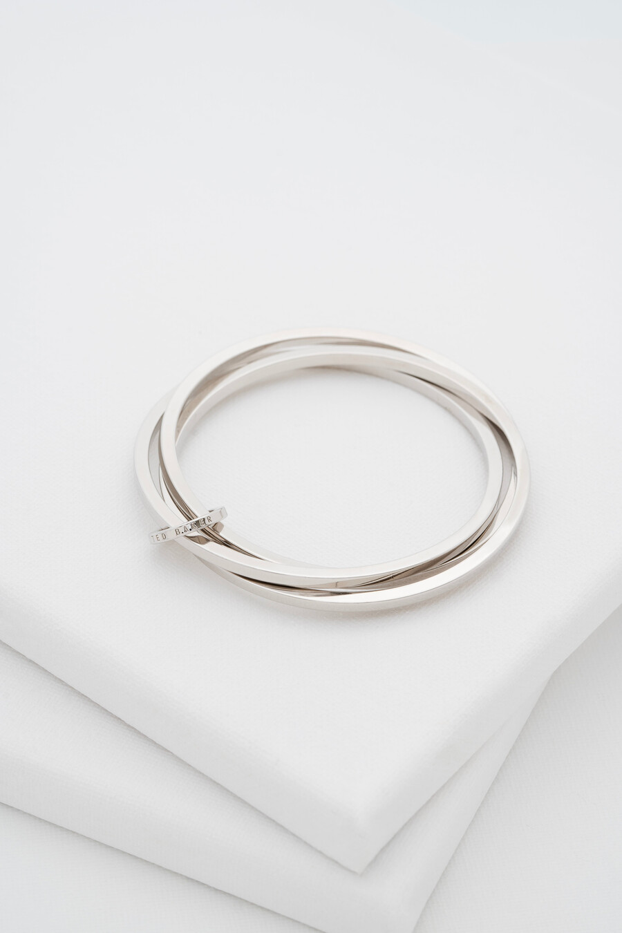 armband met meerdere ringen