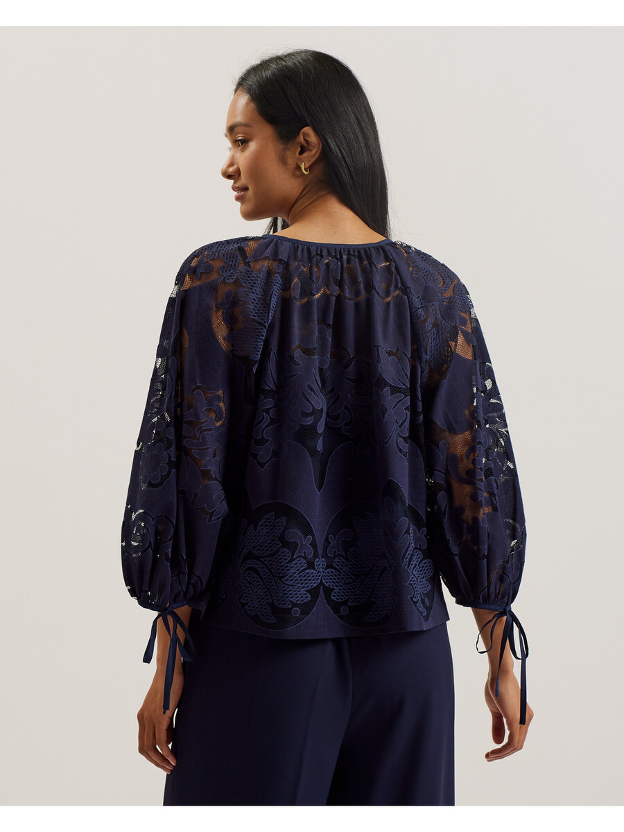 bacina - blouse met 34 ballonmouwen van kant