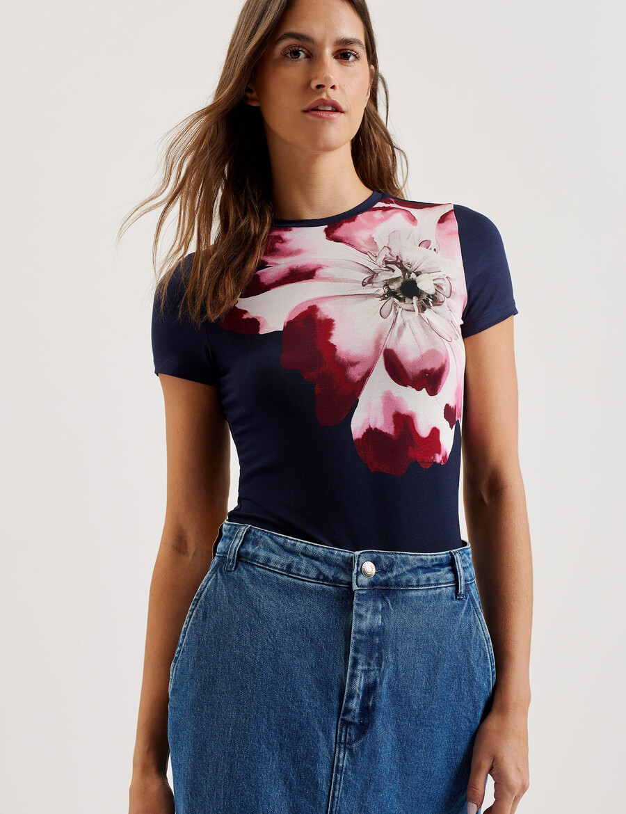 louannn - getailleerd t-shirt met ronde hals en print